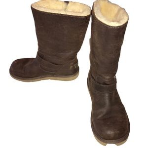 Ugg Kensington Boots